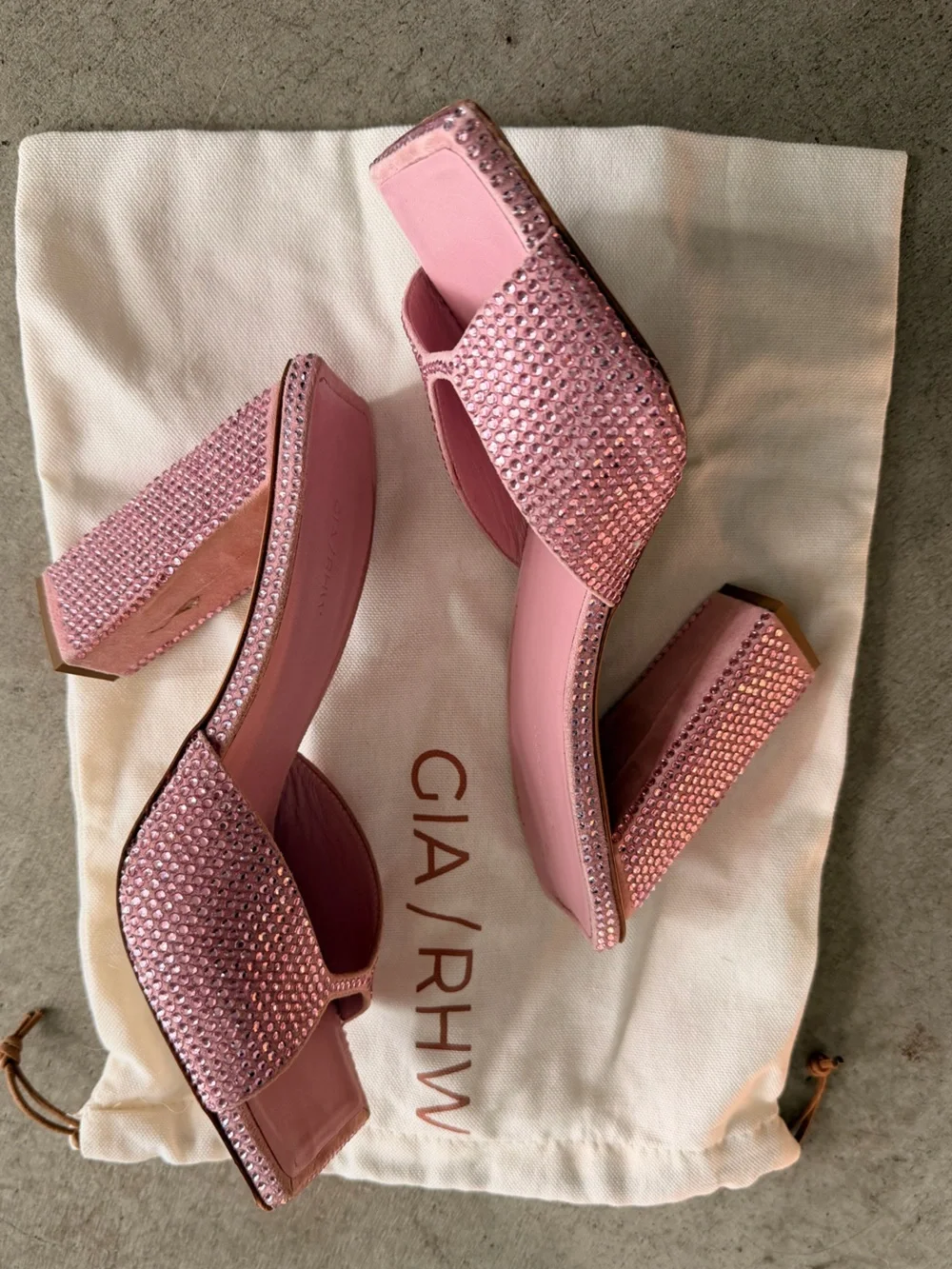 Gia Borghini gorgeous light